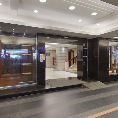 K Hotel Цзилун Экстерьер фото