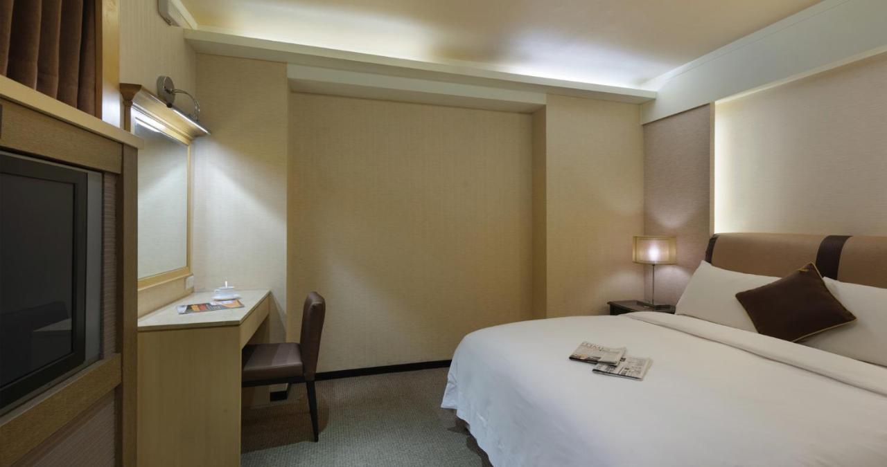 K Hotel Цзилун Экстерьер фото